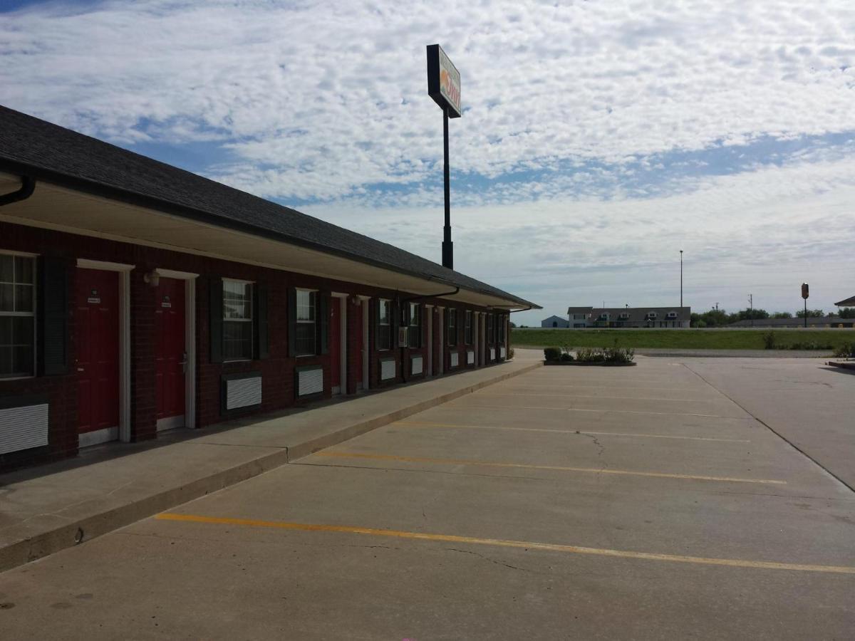 Green Country Inn Henryetta Exterior foto